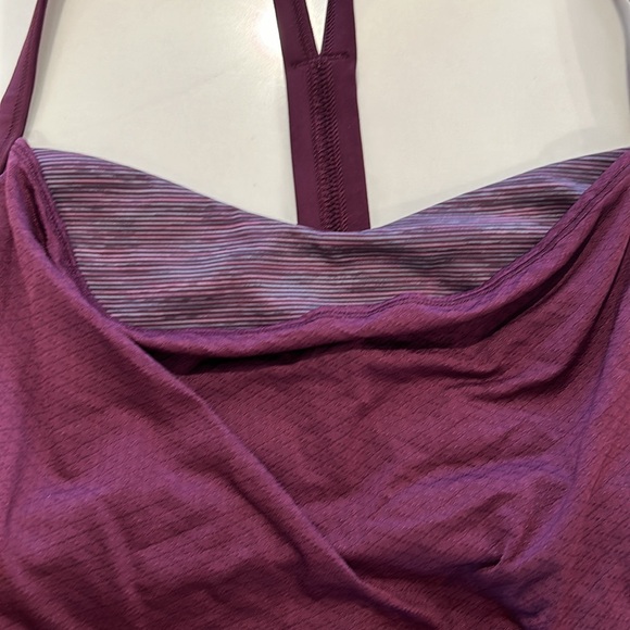 NWT Lululemon CYB Marroon Tank Bra Top Sz 4 - Picture 3 of 7